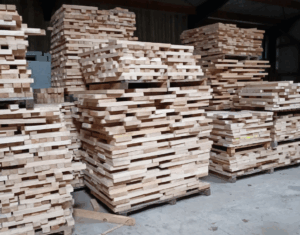 Sciages PEUPLIER en plots, avivés, frises, secs ou réessuyés